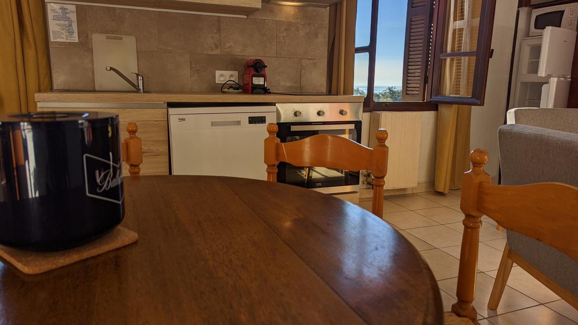 Le Porto T3 55M2 Vue Mer Immeuble Traditionnel En Pierre De Taille Avec Prestations Exceptionnelles Barbecue Ordinateur Videosurveillance Terrasse Panoramique Kültér fotó