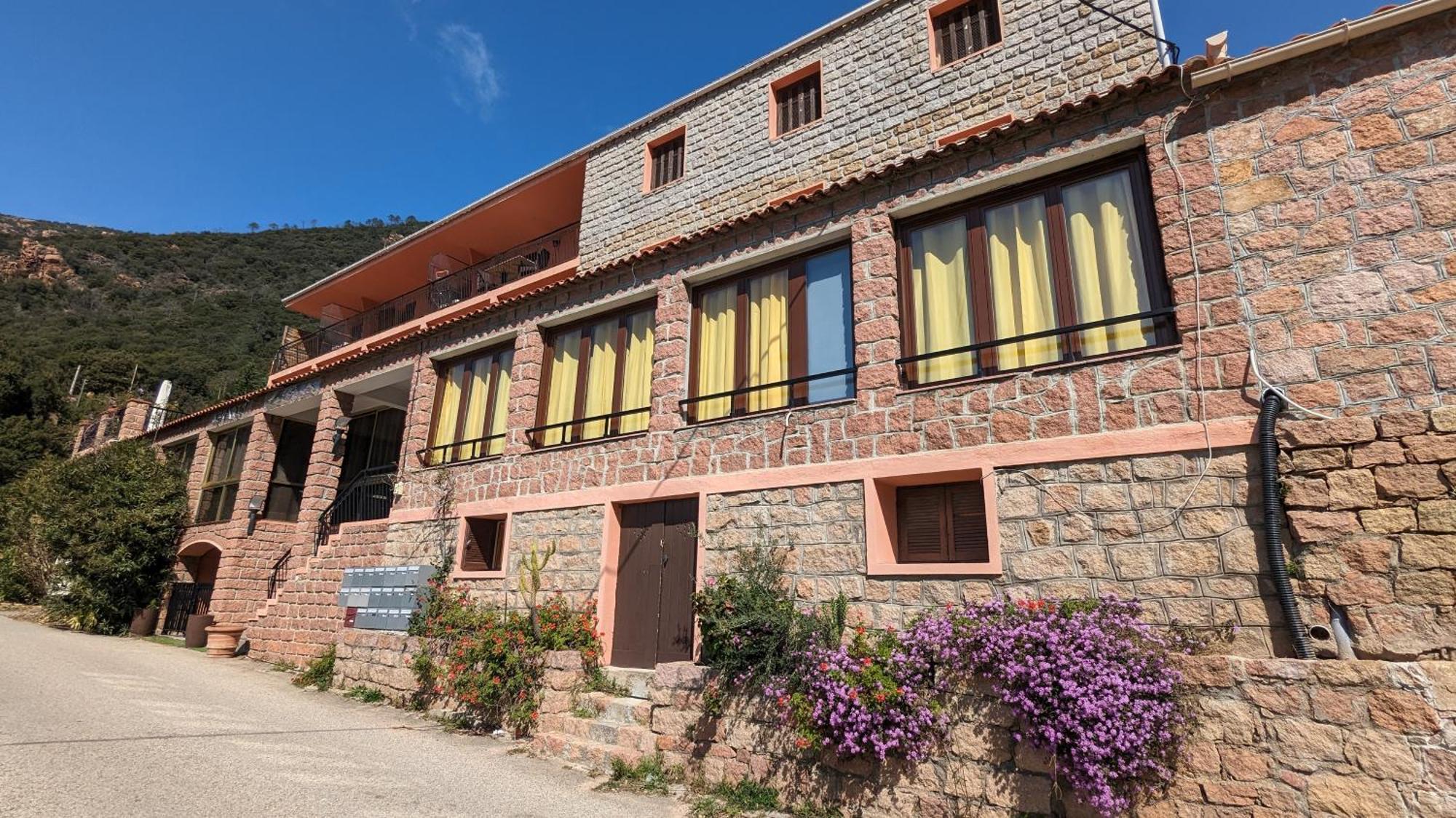 Le Porto T3 55M2 Vue Mer Immeuble Traditionnel En Pierre De Taille Avec Prestations Exceptionnelles Barbecue Ordinateur Videosurveillance Terrasse Panoramique Kültér fotó
