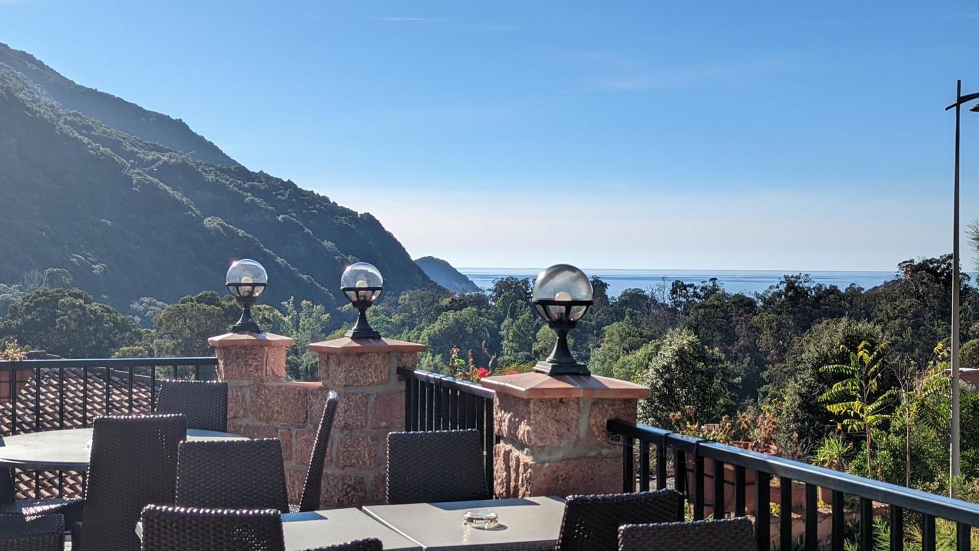 Le Porto T3 55M2 Vue Mer Immeuble Traditionnel En Pierre De Taille Avec Prestations Exceptionnelles Barbecue Ordinateur Videosurveillance Terrasse Panoramique Kültér fotó