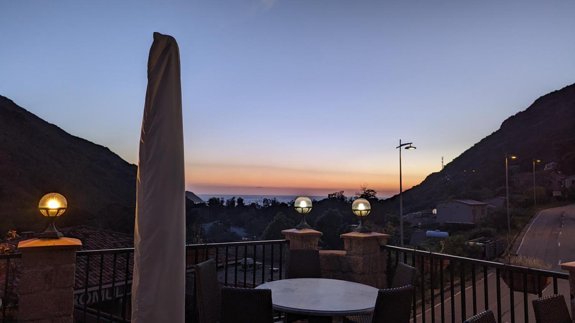 Le Porto T3 55M2 Vue Mer Immeuble Traditionnel En Pierre De Taille Avec Prestations Exceptionnelles Barbecue Ordinateur Videosurveillance Terrasse Panoramique Kültér fotó